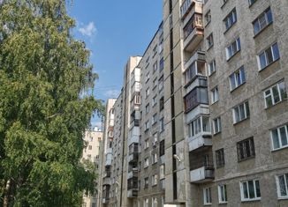 Продается комната, 80 м2, Екатеринбург, улица Индустрии, 31, улица Индустрии