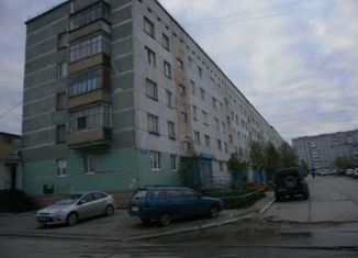 Продам 4-комнатную квартиру, 69.9 м2, Усинск, Комсомольская улица, 1