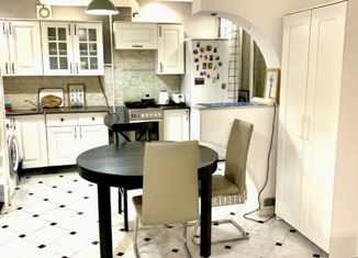 Продается однокомнатная квартира, 35 м2, Москва, Усачёва улица, 40, Усачёва улица