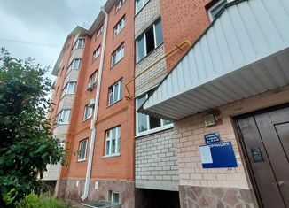 Продажа 2-комнатной квартиры, 59.9 м2, Салават, бульвар Салавата Юлаева, 52