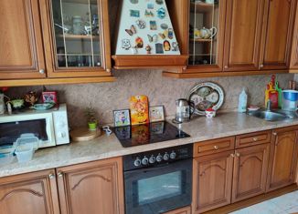 Продаю 3-ком. квартиру, 105 м2, Москва, Привольная улица, 61к1, Привольная улица