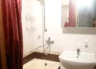 Продажа 3-комнатной квартиры, 57.6 м2, Екатеринбург, улица Бебеля, 170, улица Бебеля