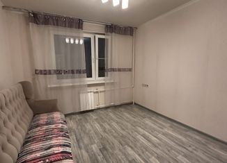 Продается четырехкомнатная квартира, 101 м2, Москва, Никулинская улица, 27к3, метро Озёрная