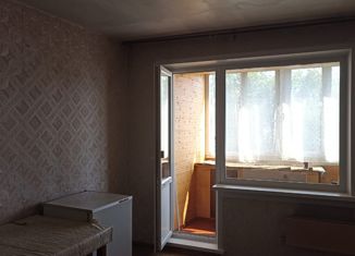 Продается двухкомнатная квартира, 43.2 м2, Новосибирск, улица Титова, 196