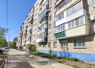 Двухкомнатная квартира на продажу, 48.4 м2, Омская область, Заозёрная улица, 5