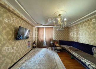 Продается двухкомнатная квартира, 70 м2, Махачкала, Кировский район, проспект Али-Гаджи Акушинского, 62к1