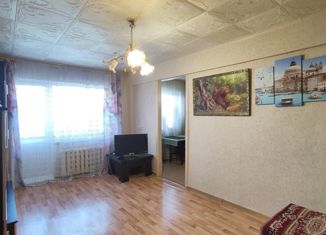 Продам трехкомнатную квартиру, 56.6 м2, Североуральск, улица Свердлова, 54
