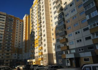 Сдается в аренду 1-комнатная квартира, 41 м2, Красноярск, улица Светлова, 40, ЖК Нанжуль-Солнечный