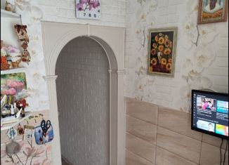 Продается 4-ком. квартира, 62 м2, Берёзовский, Больничная улица, 8