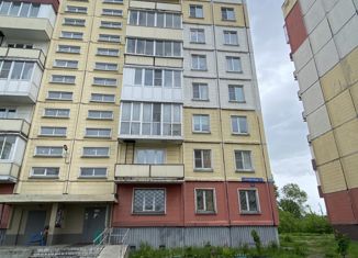 Продается 1-комнатная квартира, 36 м2, Новокузнецк, улица Братьев Сизых, 4Б