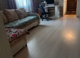 Продаю трехкомнатную квартиру, 49 м2, Новочеркасск, улица имени Генерала А.И. Лебедя, 9