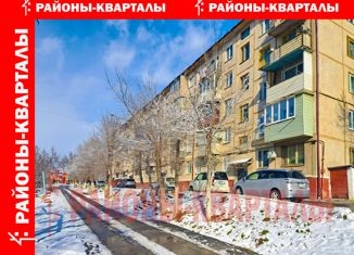 Продаю двухкомнатную квартиру, 43 м2, Спасск-Дальний, улица Коммунаров, 35