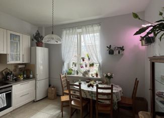 Трехкомнатная квартира на продажу, 104.9 м2, Москва, улица Столетова, 17, улица Столетова