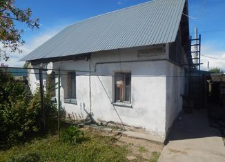 Продам дом, 50 м2, посёлок городского типа Безенчук, Комсомольская улица, 138