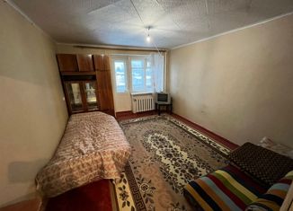 Продается однокомнатная квартира, 31 м2, село Большая Брембола, улица Строителей, 11