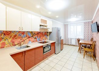 Продаю 3-ком. квартиру, 100 м2, Томск, улица Пушкина, 22