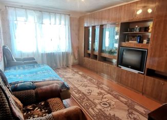 Продам 2-ком. квартиру, 41.6 м2, рабочий посёлок Кадуй, улица Строителей, 7