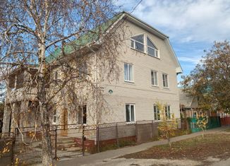 Продаю дом, 218 м2, Приморско-Ахтарск, Братская улица, 129