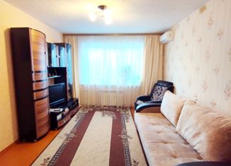 Продам трехкомнатную квартиру, 71 м2, Самара, улица Егорова, 1, Куйбышевский район