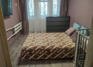 Продаю 2-ком. квартиру, 50 м2, Джанкой, улица Нестерова, 35