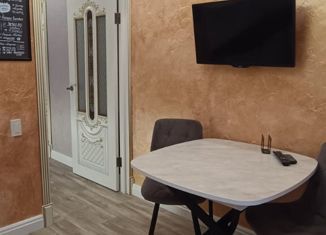 Продаю 2-ком. квартиру, 51.9 м2, Железногорск, улица Ленина, 71к2