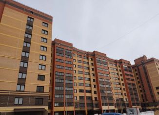 Продаю 3-комнатную квартиру, 86.7 м2, Калуга, улица Фомушина, 37