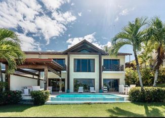 Продается дом, 198 м2, село Раздольное, Тепличная улица