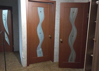 Продаю 2-ком. квартиру, 52.2 м2, посёлок городского типа Лучегорск, 4-й микрорайон, 21