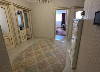 Продаю трехкомнатную квартиру, 90.6 м2, Московский, 3-й микрорайон, 20