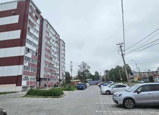 Продается двухкомнатная квартира, 37 м2, Хабаровск, улица Радищева, 7