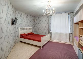 Продажа 3-комнатной квартиры, 84 м2, Санкт-Петербург, улица Коммунаров, 190