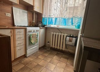 Продам двухкомнатную квартиру, 44 м2, Псковская область, Рижский проспект, 54