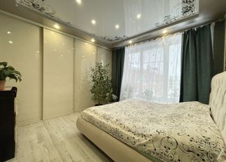 Продается трехкомнатная квартира, 58.4 м2, Киров, Севастопольская улица, 12, Нововятский район