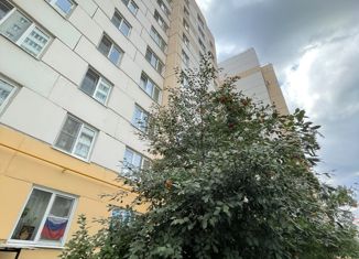 Продам 3-ком. квартиру, 83 м2, посёлок Шушары, Первомайская улица, 17