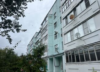 Продается 1-ком. квартира, 36 м2, поселок городского типа Суходол, улица Суворова, 10