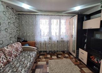 Продам 2-ком. квартиру, 44 м2, Менделеевск, улица Химиков, 5