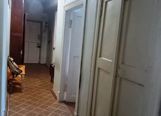 Продам трехкомнатную квартиру, 74.3 м2, Краснотурьинск, Базстроевская улица, 10