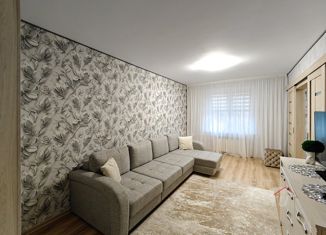 Продается 2-комнатная квартира, 65 м2, Тюменская область, 4-й микрорайон, 25