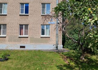 Продаю 2-ком. квартиру, 41.9 м2, Санкт-Петербург, проспект Непокорённых, 50, метро Площадь Мужества