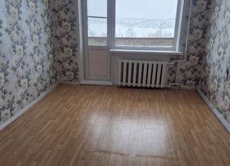 Продаю 1-комнатную квартиру, 34 м2, Добрянка, улица Энгельса, 5