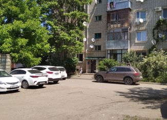 Продам трехкомнатную квартиру, 67 м2, станица Динская, Красноармейская улица, 50