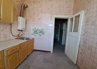 3-комнатная квартира на продажу, 64.5 м2, Туймазы, улица Аксакова, 8