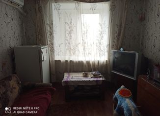 Продаю комнату, 100 м2, Волгоградская область, 5-й микрорайон, 46
