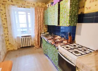 Продаю трехкомнатную квартиру, 58.9 м2, рабочий посёлок Кадуй, улица Лещева, 25