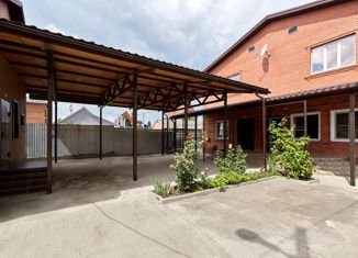 Продам дом, 424 м2, Краснодар, улица Евдокии Бершанской, 149, улица Евдокии Бершанской