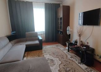 Продажа 2-ком. квартиры, 63 м2, Каменск-Уральский, Исетская улица, 37