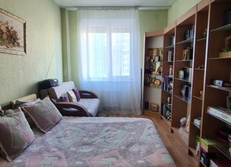 Продается двухкомнатная квартира, 65.4 м2, Челябинск, улица Сталеваров, 60