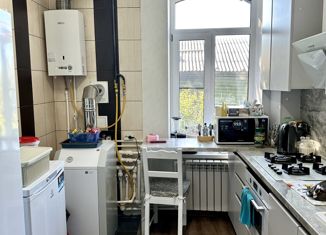 3-комнатная квартира на продажу, 80 м2, Боровичи, улица Физкультуры, 45