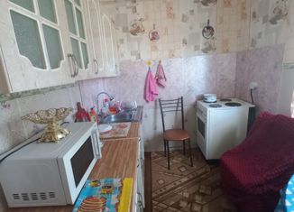 Продаю 3-комнатную квартиру, 58.2 м2, Стрежевой, 3-й микрорайон, 316