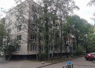 Продам 3-ком. квартиру, 58.95 м2, Санкт-Петербург, Бухарестская улица, 72к2, метро Международная